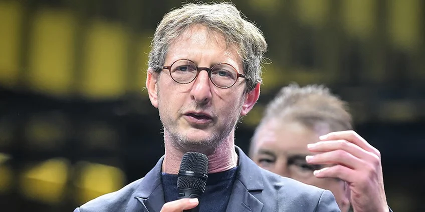 Ariel Weil critique la loi anti-homosexuelle au Sénégal