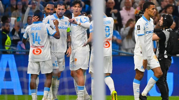Leonardo Balerdi, défenseur de l’Olympique de Marseille, en action lors d’un match.
