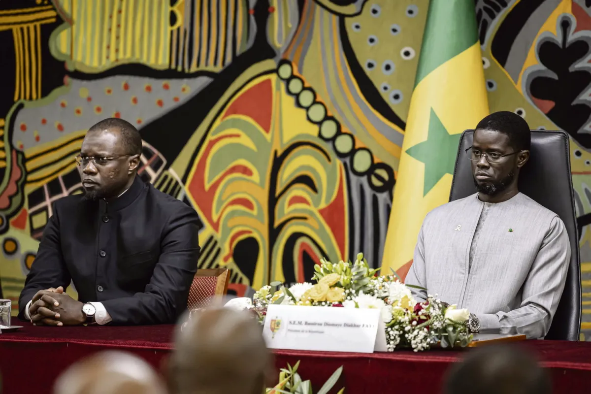 Photo de Bassirou Diomaye Faye et Ousmane Sonko lors d'un meeting