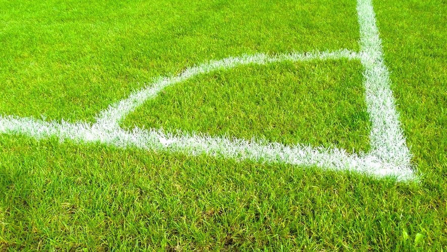 Nice et Saint-Étienne s'affrontent en barrage retour pour une place en Ligue 1