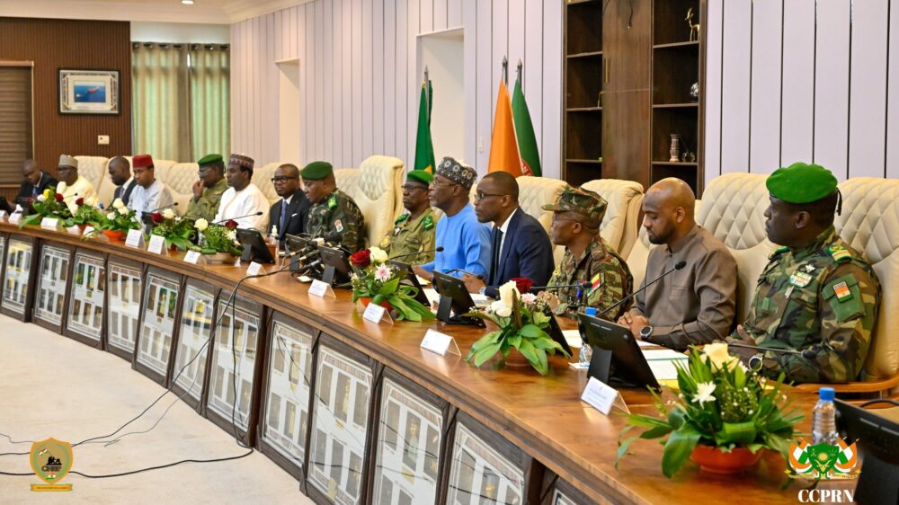 Rencontre entre le président béninois Romuald Wadagni et son homologue nigérien Abdourahamane Tiani