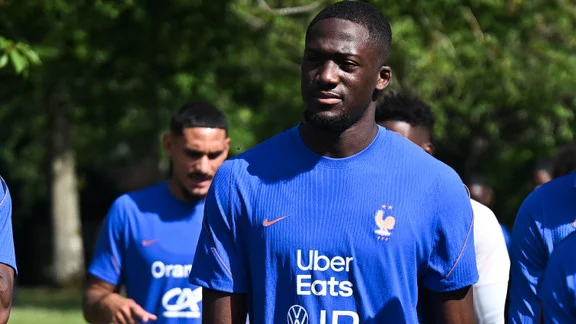 Ibrahima Konaté en action avec Liverpool