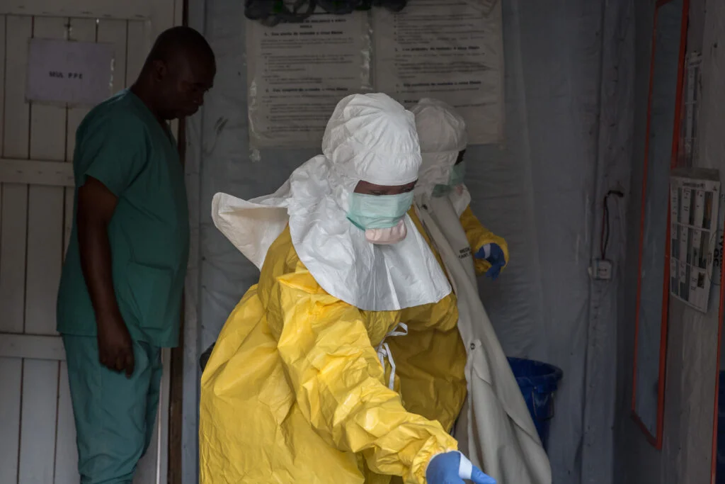 Épidémie d'Ebola en RDC : urgence sanitaire et fragmentation sécuritaire