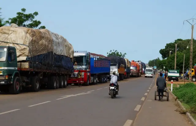 Discussions en cours entre représentants du Niger et du Bénin pour rouvrir la frontière fermée depuis 2023
