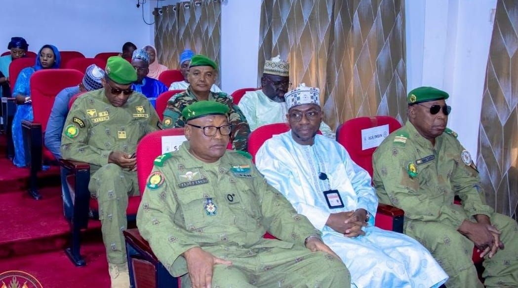 Formation des attachés de défense et militaires du Niger