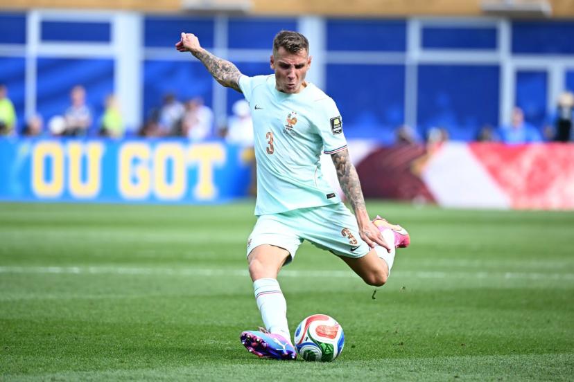 Lucas Digne, latéral gauche du Paris Saint-Germain, prêt à faire son retour au Parc des Princes