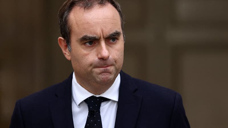 Le Premier ministre Sébastien Lecornu lors d'un déplacement officiel en octobre 2025