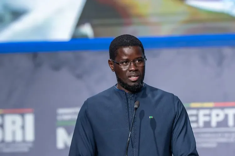 Le président Bassirou Diomaye Faye lors du lancement de son nouveau parti politique.