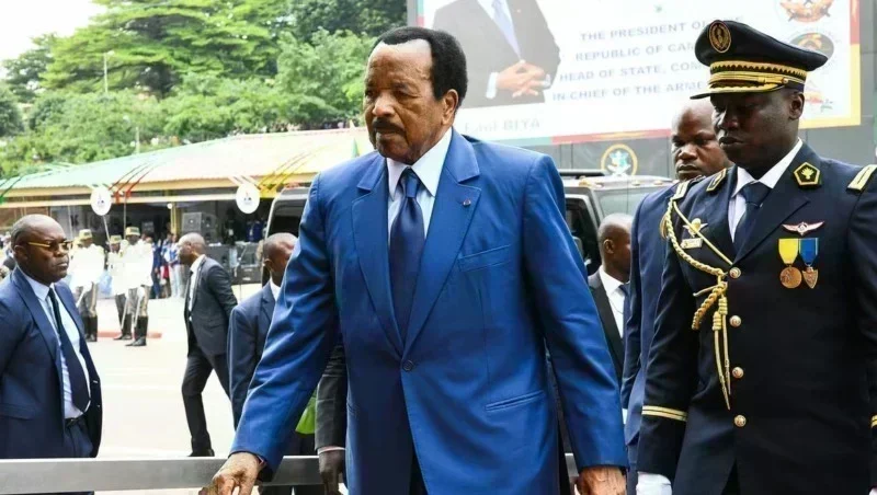 Cameroun : remaniement militaire sous Paul Biya Cameroun : remaniement militaire sous Paul Biya