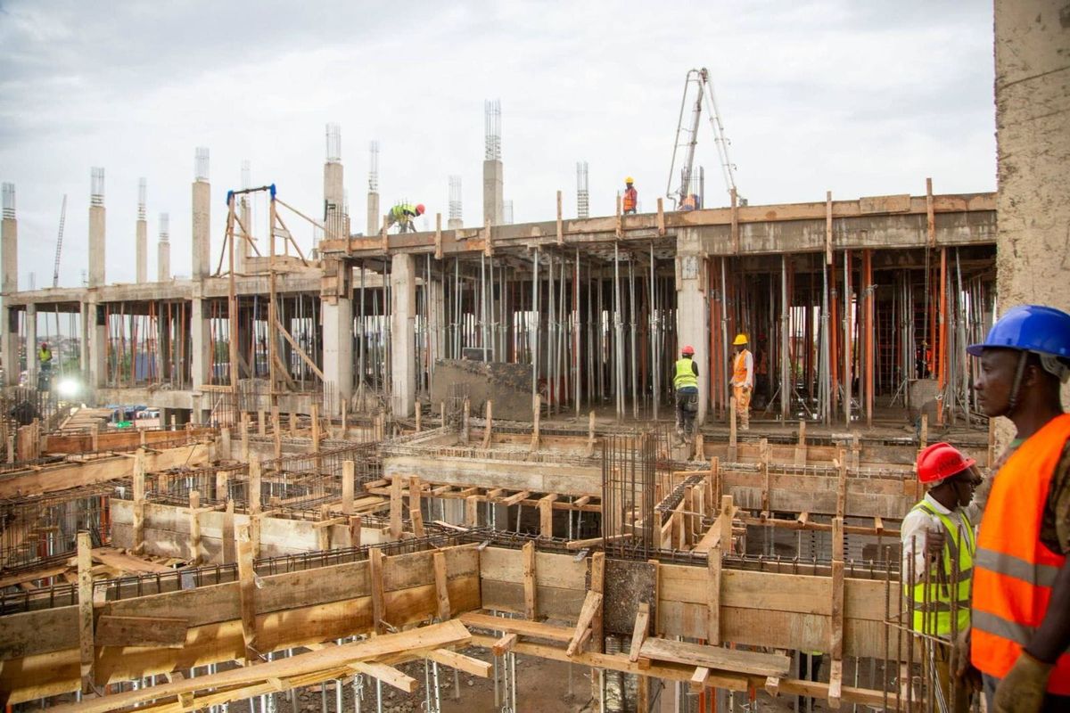 chantiers des hôpitaux des Communes III et VI à Bamako, projet présidentiel d'urgence
